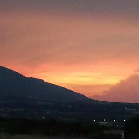 Zoina's House 別荘 レプトカリヤ